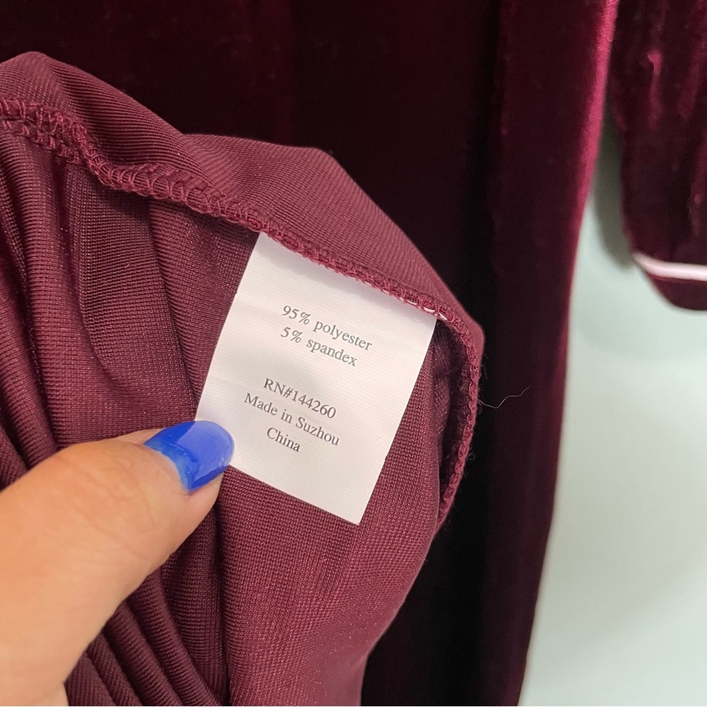 Petite Plum Royal Garnet Velour Harlow Nightgown Red Maroon Women Medium - Picture 11 of 11